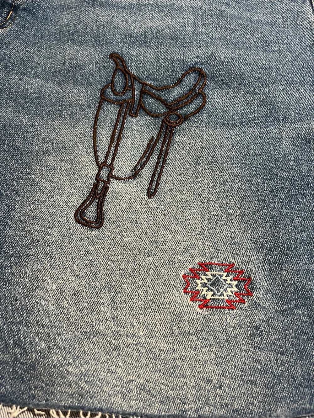 NWOT Lucky & Blessed Western Embroidered Jean Shorts, Size 20